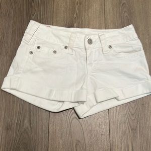 True Religion White Shorts Size 28